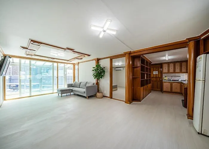 포레스트펜션 3* 부산광역시